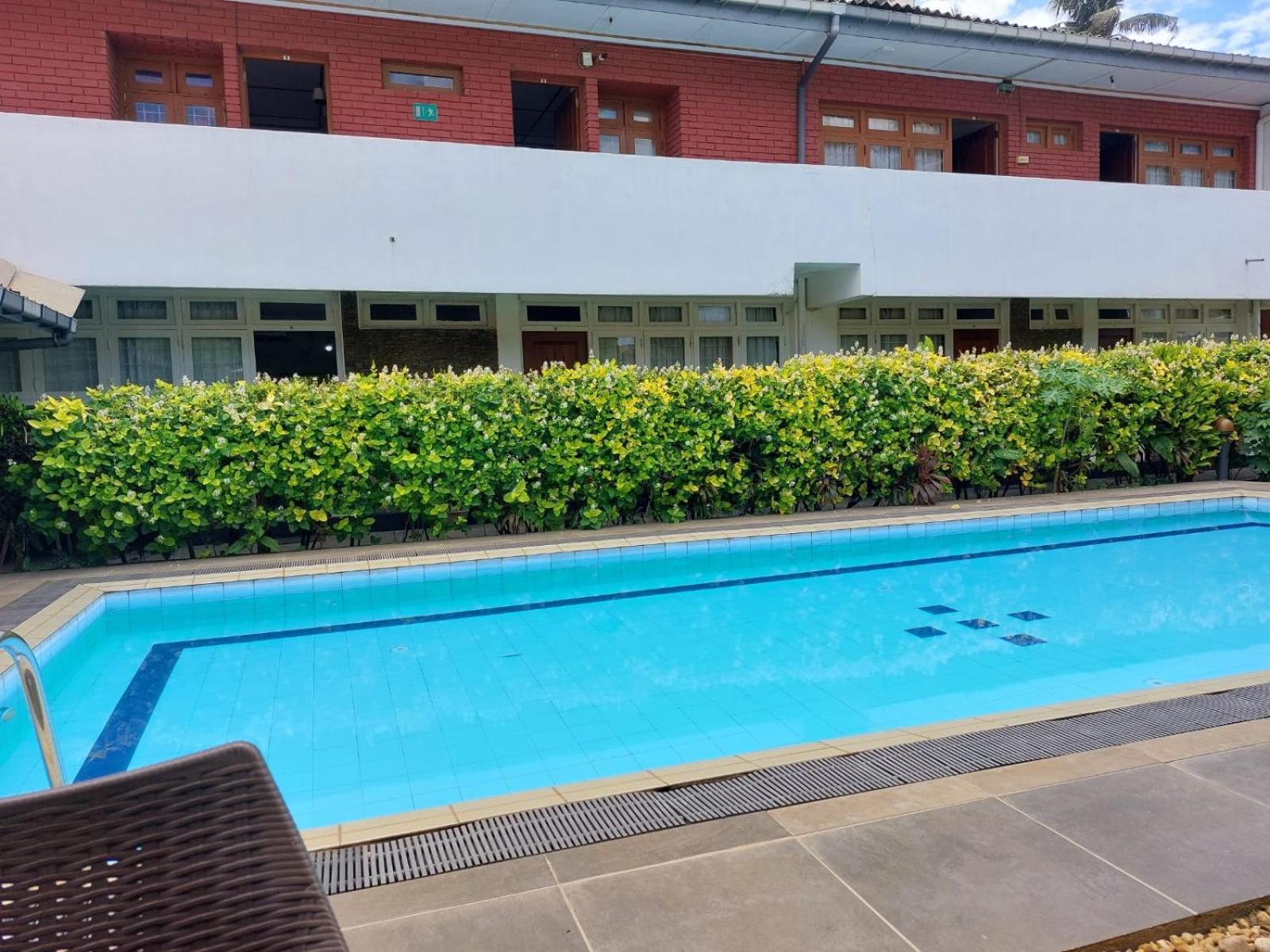 Ranveli Beach Hotel Dehiwala-Mount Lavinia Exterior foto